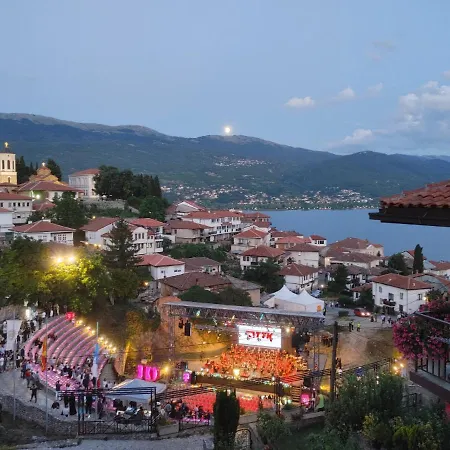 Tito'S Place Ohrid Exteriör bild