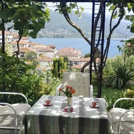 Tito'S Place Ohrid Exteriör bild
